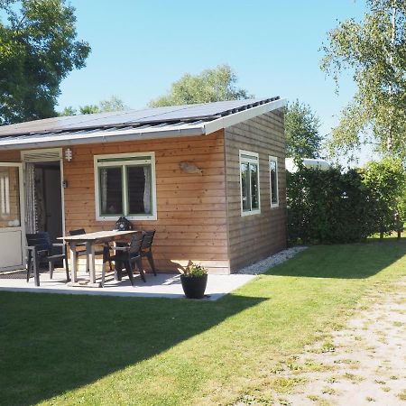 Chalet - Camping 'T Dekske Wintelre Bagian luar foto